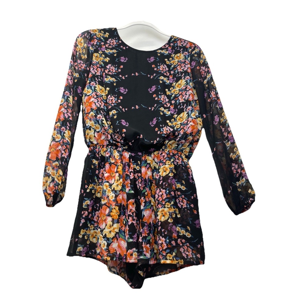 Lucca Couture Romper Women Small‎ Floral Long Sleeve  Crown Neck Shorts